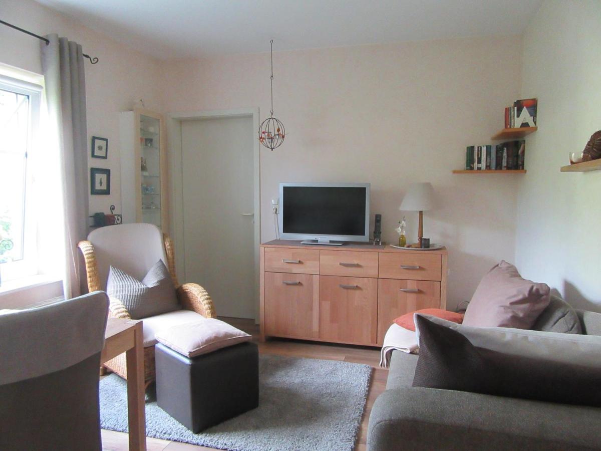 Ferienwohnung Nowara Krummhörn エクステリア 写真