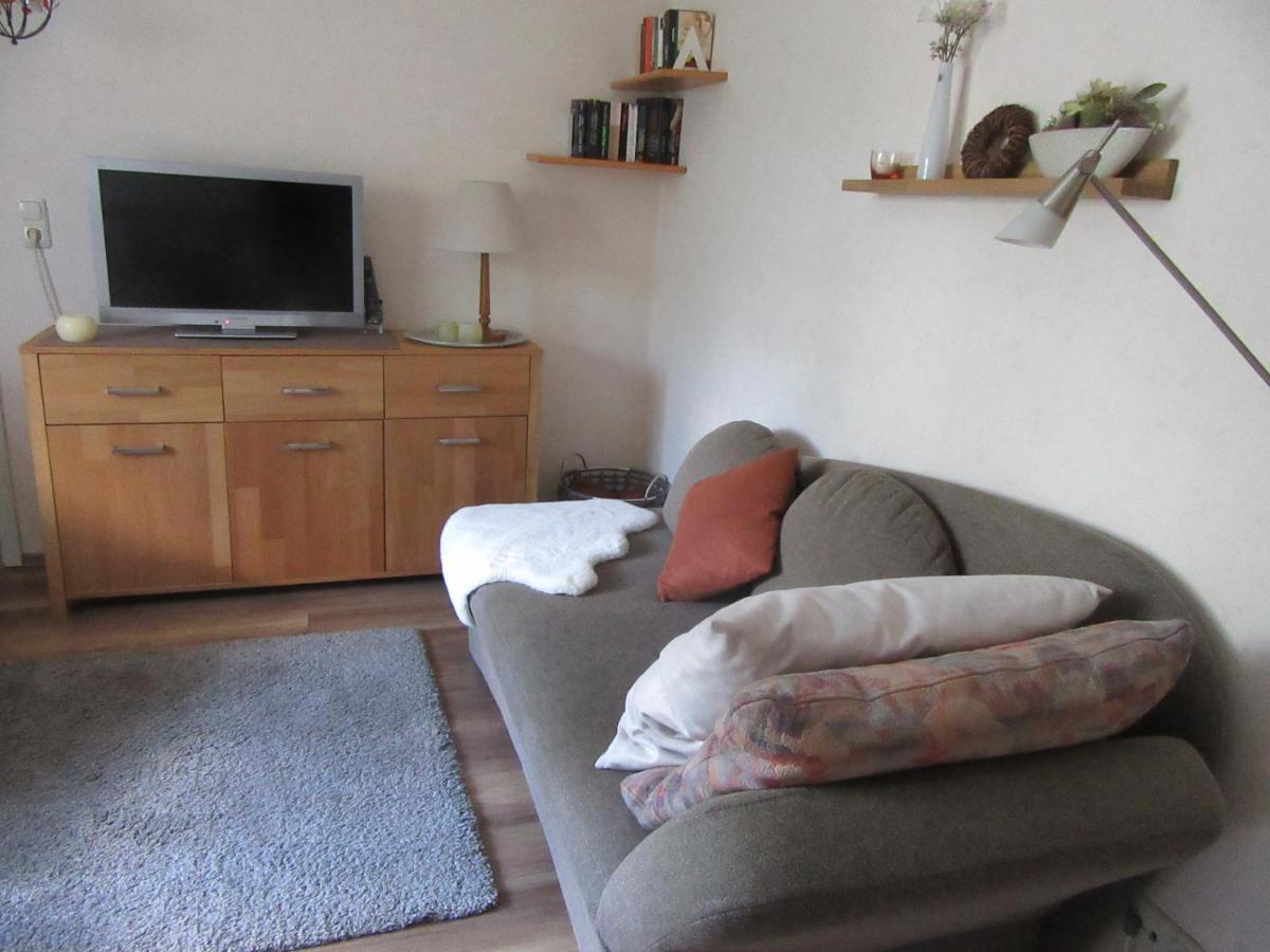 Ferienwohnung Nowara Krummhörn エクステリア 写真